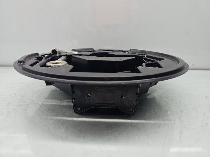 Set cric si cheie Alfa Romeo Giulietta (940) [Fabr 2010-2016] OEM