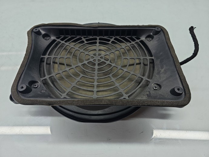 Subwoofer AUDI A6 (4G2, C7) [Fabr 2012-2017] 4G5035412