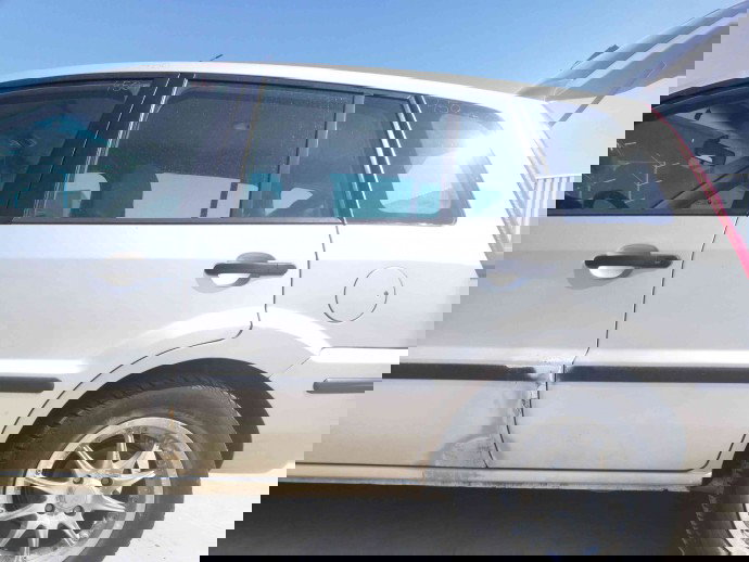 Usa stanga spate OEM Ford Fusion (JU) [Fabr 2002-2012] 