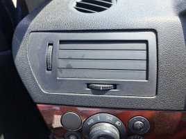 Grila aerisire stanga Opel Astra H Hatchback [Fabr 2004-2009] OEM