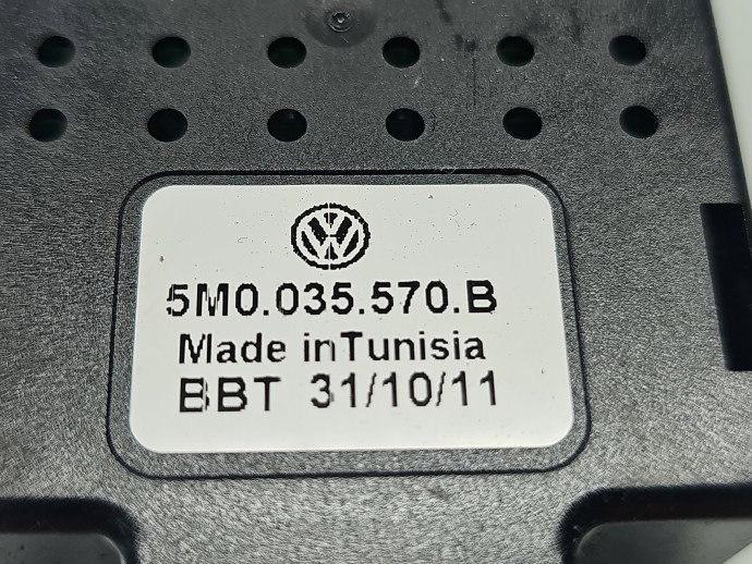 Amplificator antena Volkswagen Golf 6 (5K1) [Fabr 2009-2013] 5M0035570B