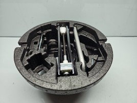 Set cric si cheie Skoda Rapid (NH3) [Fabr 2012-2019] 5JA012115G