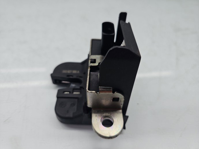Broasca haion Volkswagen Golf 6 (5K1) [Fabr 2009-2013] Hatchback 5K0827505A