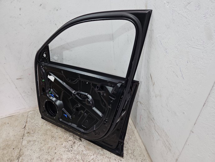 Usa dreapta fata Volkswagen Touareg (7LA, 7L6) [Fabr 2003-2010] R-line LC9Z