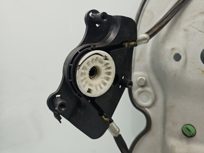 Macara electrica geam stanga spate Volkswagen Touran (1T3) [Fabr 2010-2015] 1T0839729Q