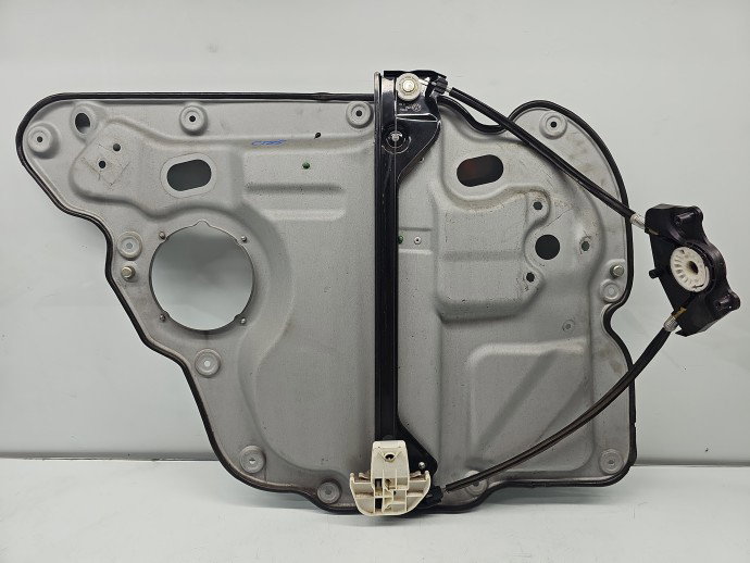 Macara electrica geam dreapta spate Volkswagen Touran (1T3) [Fabr 2010-2015] 1T0839730Q