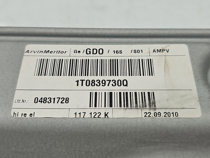 Macara electrica geam dreapta spate Volkswagen Touran (1T3) [Fabr 2010-2015] 1T0839730Q
