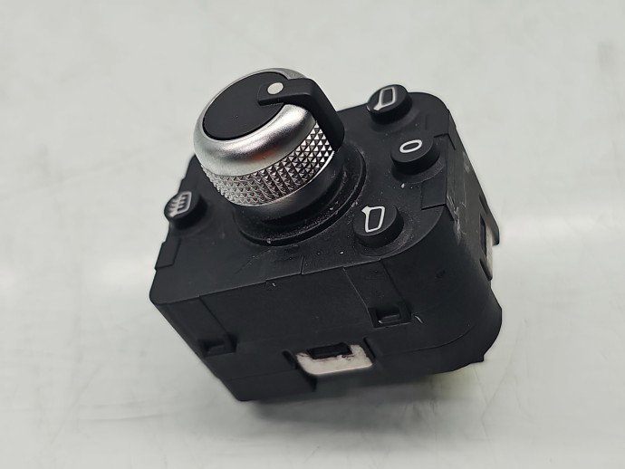 Buton reglaj oglinzi AUDI Q2 (GAB) [ Fabr 2016-prezent] 4M0959565S