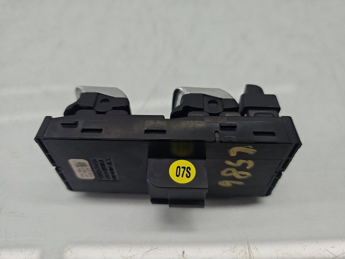Butoane comanda geamuri sofer AUDI Q2 (GAB) [ Fabr 2016-prezent] 8V0959851L
