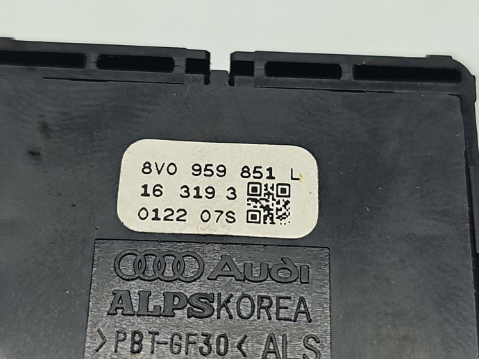 Butoane comanda geamuri sofer AUDI Q2 (GAB) [ Fabr 2016-prezent] 8V0959851L