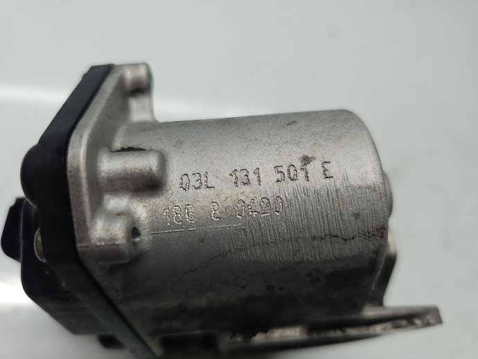 Clapeta acceleratie Volkswagen Passat B6 (3C2) [Fabr 2005-2010] 03L131501E 2.0 TDI CBBB 125KW / 170CP