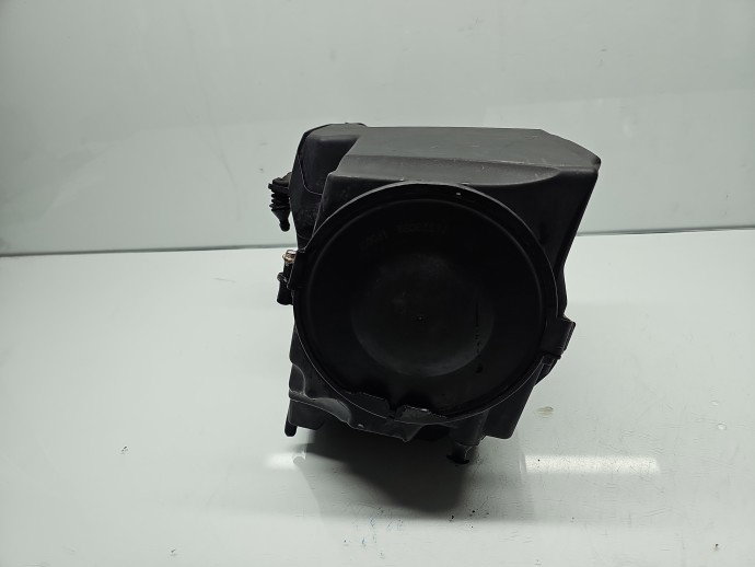 Carcasa filtru aer Volvo V40 II [Fabr 2013-2019] AV61-9600-BF 1.6 D4162T 84KW / 115CP