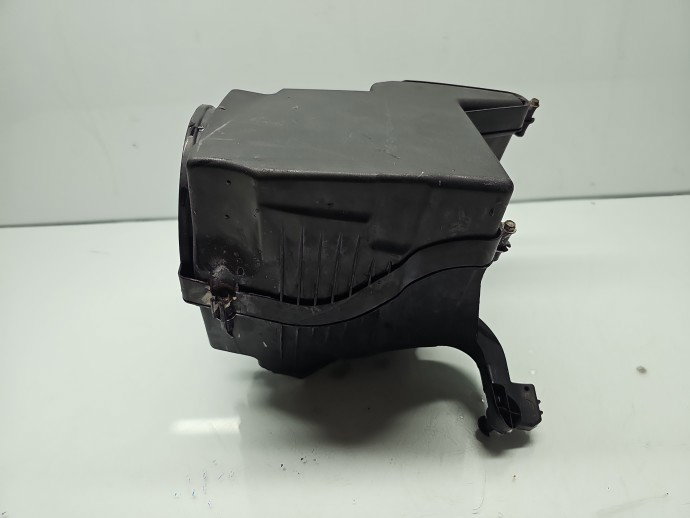 Carcasa filtru aer Volvo V40 II [Fabr 2013-2019] AV61-9600-BF 1.6 D4162T 84KW / 115CP