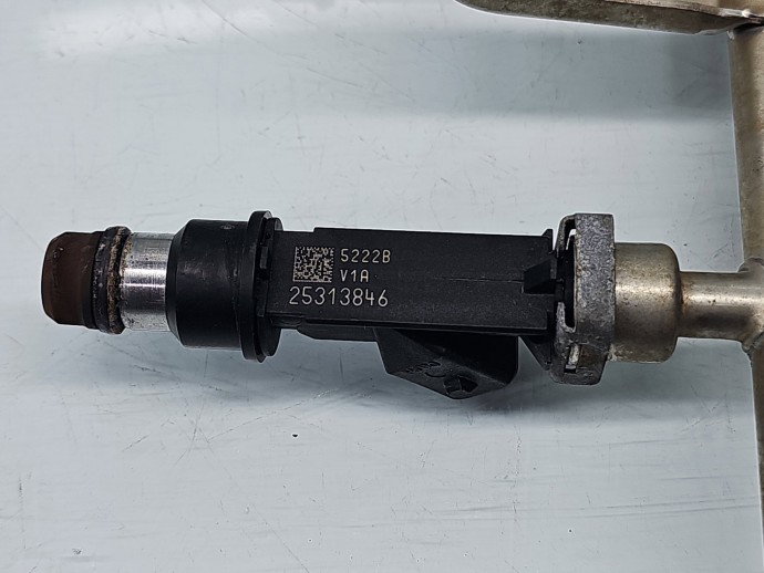 Rampa injectoare Opel Astra G [Fabr 1998-2004] 25313846 1.6 Benz Z16XE 74KW / 101CP