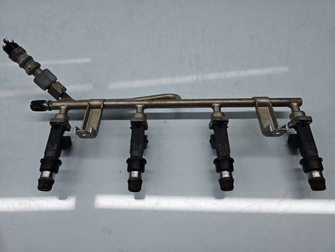Rampa injectoare Opel Astra G [Fabr 1998-2004] 25313846 1.6 Benz Z16XE 74KW / 101CP