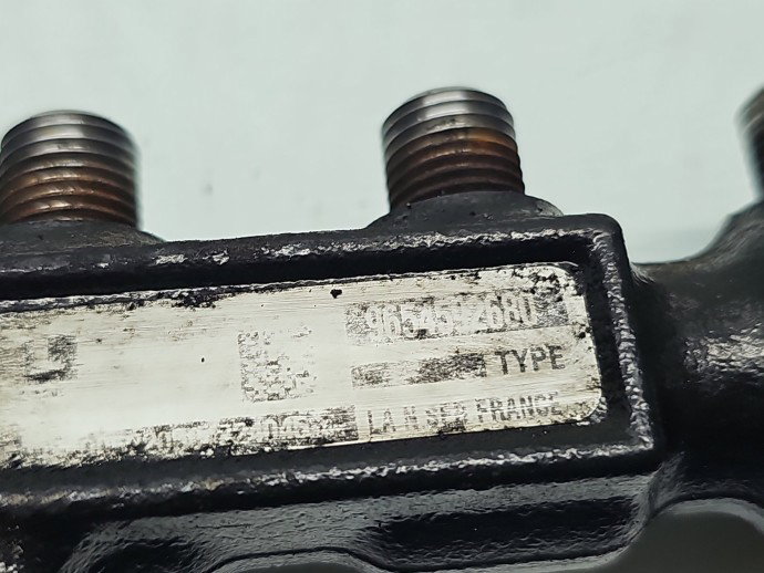 Rampa injectoare Ford Focus C-Max [Fabr 2003-2007] 9654592680 1.4 TDCI F6JB 50KW / 68CP