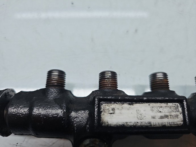 Rampa injectoare Ford Focus C-Max [Fabr 2003-2007] 9654592680 1.4 TDCI F6JB 50KW / 68CP