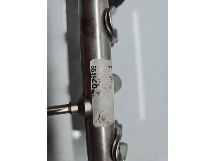 Rampa injectoare Opel Opel Adam (M13) [Fabr 2012-2019] 55492823 1.0 Benz B10XFL 77KW / 105CP