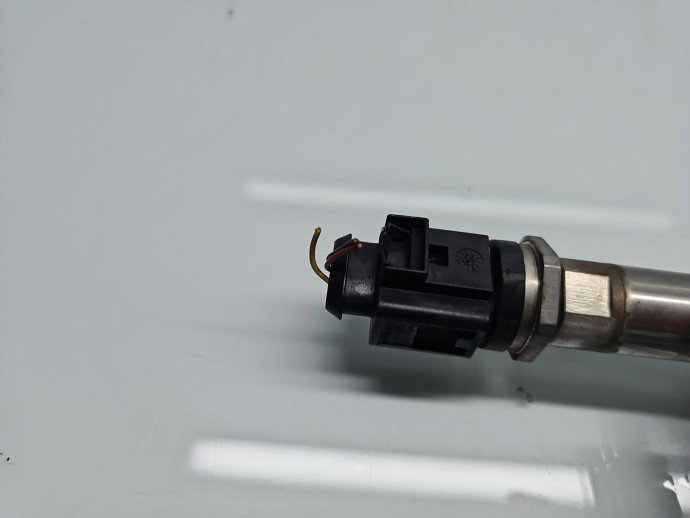 Rampa injectoare Skoda Octavia 3 (5E3) [Fabr 2012-2020] 04E133320D 1.2 TSI CJZA 77KW / 105CP