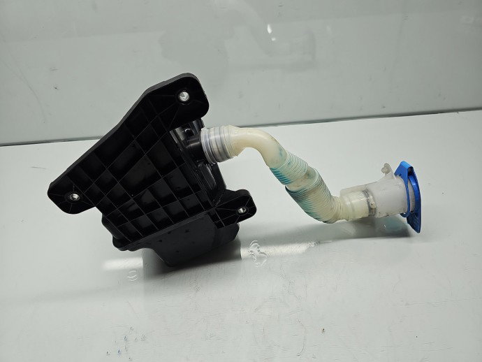 Vas lichid parbriz Volkswagen Passat B8 (3G2) [Fabr 2015-prezent] 5G0955453J