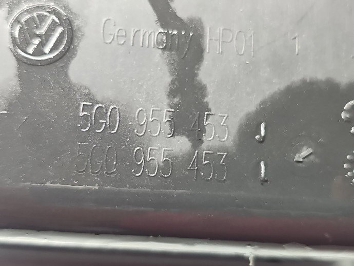Vas lichid parbriz Volkswagen Passat B8 (3G2) [Fabr 2015-prezent] 5G0955453J