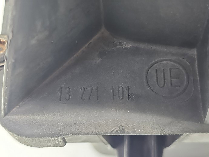Carcasa filtru aer Opel Zafira B (A05) [Fabr 2006-2011] 13271101 1.0 CDTI Z19DTH 110KW / 150CP