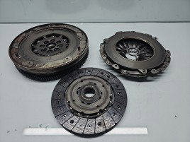 Kit ambreiaj volanta masa dubla Bmw 3 (E90) [Fabr 2005-2011] 2.0 N47D20 OEM 135KW / 184CP