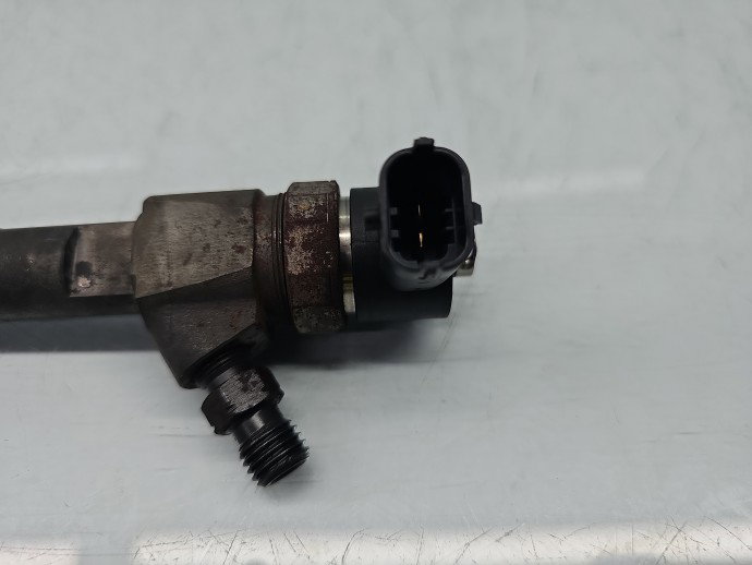 Injector Opel Zafira B (A05) [Fabr 2006-2011] 0445110243 1.0 CDTI Z19DTH 110KW / 150CP