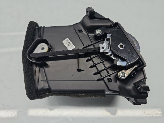 Grila aerisire dreapta KIA Sportage III [Fabr 2010-2016] 97490-3W000