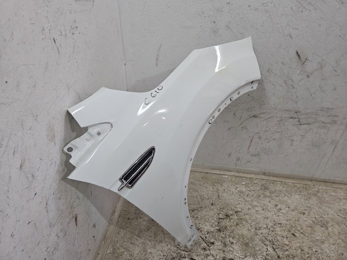 Aripa dreapta fata Ford Kuga II [Fabr 2012-prezent] SUV Titanium Frozen White