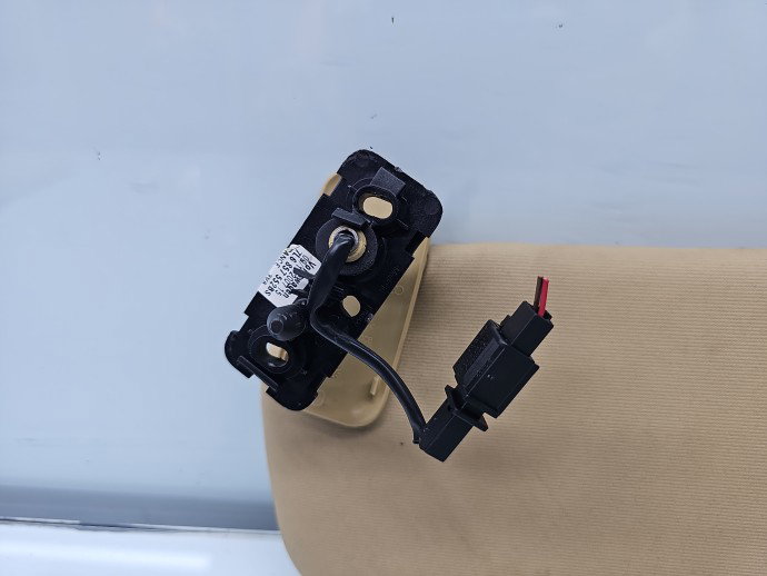 Parasolar dreapta Volkswagen Touareg (7LA, 7L6) [Fabr 2003-2010] 7L6857552BS