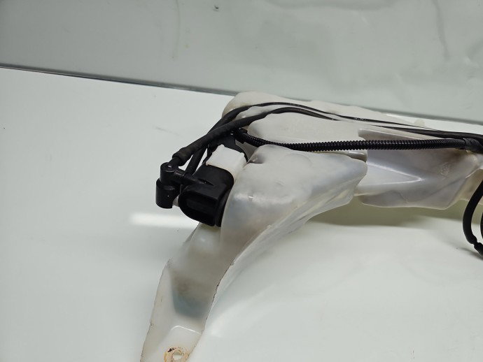 Vas lichid parbriz Ford Focus C-Max [Fabr 2003-2007] 3M51-13K163-AC