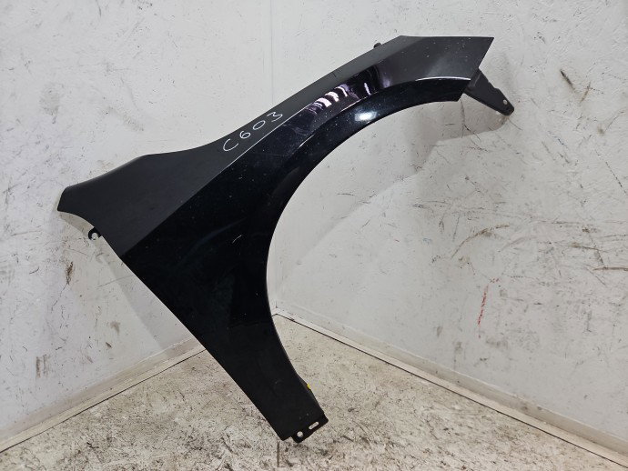 Aripa dreapta fata Volvo S60 II [Fabr 2010-2018] Sedan Facelift, R-Design BLACK SAPPHIRE