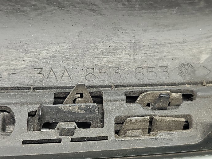 Grila bara fata Volkswagen Passat B7 (362) [Fabr 2010-2014] Sedan 3AA853653