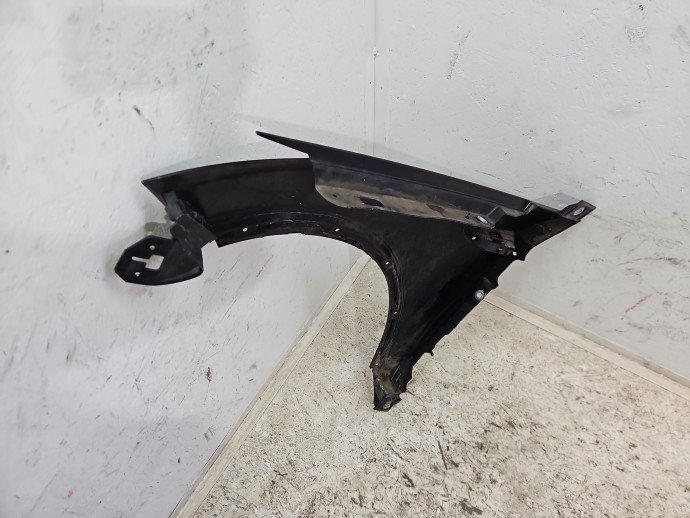 Aripa dreapta fata Ford Kuga I [Fabr 2008-2012] SUV PANTHER BLACK