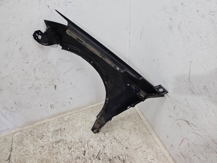 Aripa dreapta fata Ford Kuga I [Fabr 2008-2012] SUV PANTHER BLACK