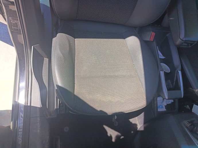 Scaun dreapta fata Opel Zafira B (A05) [Fabr 2006-2011]