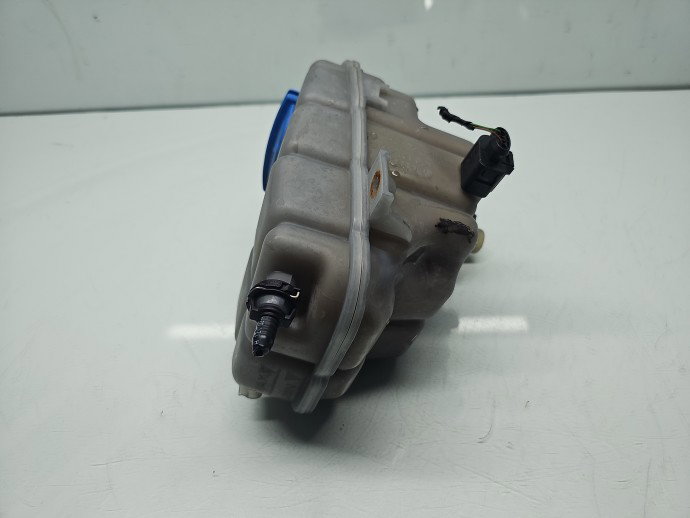 Vas expansiune AUDI A6 (4G2, C7) [Fabr 2012-2017] Sedan S-line, Quattro 4G0121403G