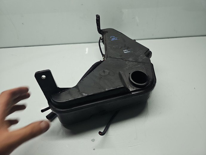 Vas lichid parbriz AUDI Q5 (8RB) [Fabr 2008-2016] 8R0955453B
