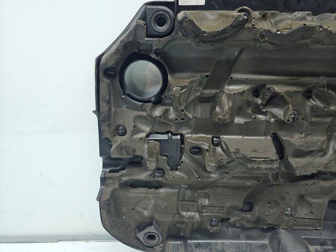 Capac motor AUDI A3 (8V1) [Fabr 2012-prezent] 04L103954Q 2.0 TDI CRBC 110KW / 150CP