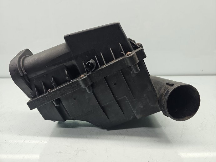 Carcasa filtru aer Volkswagen Passat B7 (362) [Fabr 2010-2014] 3C0129601CA 1.6 TDI CAYC 77KW / 105CP