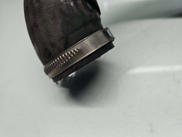 Furtun intercooler AUDI A6 (4G2, C7) [Fabr 2012-2017] 4G0145738AG 2.0 TDI CGLC 130KW / 177CP