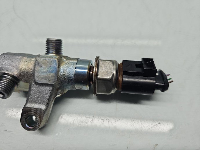 Rampa injectoare AUDI A6 (4G2, C7) [Fabr 2012-2017] 03L130089Q 2.0 TDI CGLC 130KW / 177CP