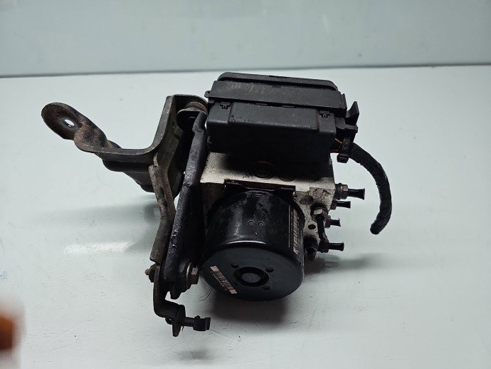 Pompa ABS Volkswagen Golf 6 (5K1) [Fabr 2009-2013] 1k0614517CP, 1K0907379BE 1.6 TDI CAYC 77KW / 105CP