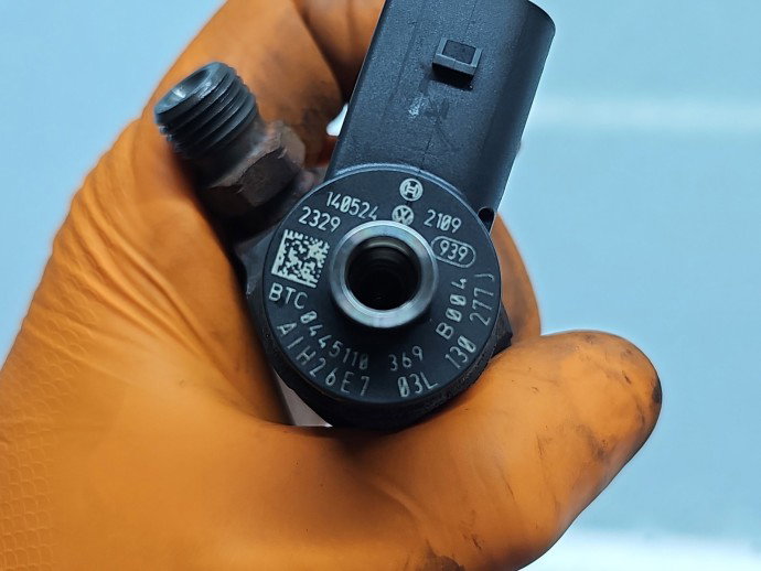 Injector AUDI A5 (8T3) [Fabr 2007-2015] 03L130277J, 0445110369 2.0 TDI CGLC 130KW / 177CP