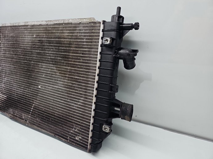 Radiator apa Opel Zafira B (A05) [Fabr 2006-2011] 13171432 1.0 CDTI Z19DTH 110KW / 150CP