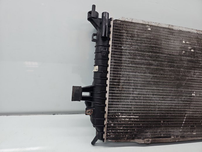 Radiator apa Opel Zafira B (A05) [Fabr 2006-2011] 13171432 1.0 CDTI Z19DTH 110KW / 150CP