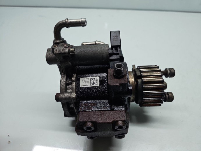 Pompa inalta presiune Volkswagen Golf 6 (5K1) [Fabr 2009-2013] 03L130755E 1.6 TDI CAYC 77KW / 105CP