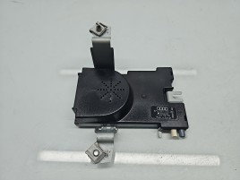 Amplificator antena AUDI A3 (8P1) [Fabr 2003-2012] 8P4035225D