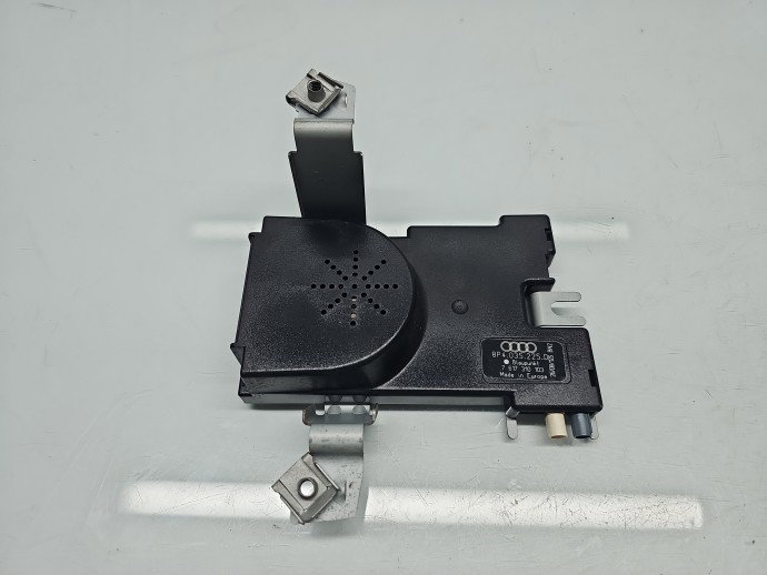 Amplificator antena AUDI A3 (8P1) [Fabr 2003-2012] 8P4035225D
